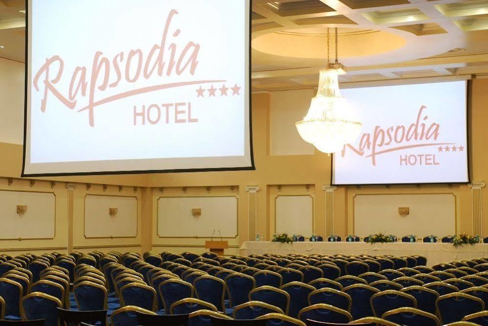 Hotel Rapsodia City Center Botoşani Екстериор снимка